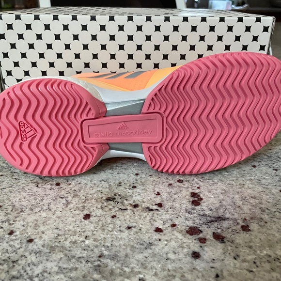 Women’s Adidas STELLA MCCARTNEY Tennis Shoes - Picture 11 of 13